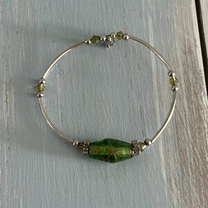 Beautiful Link Beaded Bracelet w Green Art Glass Focal Crystal & Tube Beads